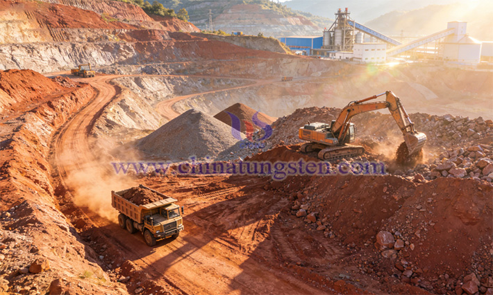 Rare earth mine image