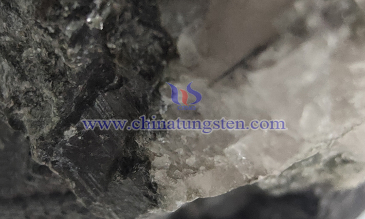 Tungsten Ore Image