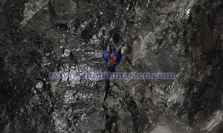 Tungsten Ore Image