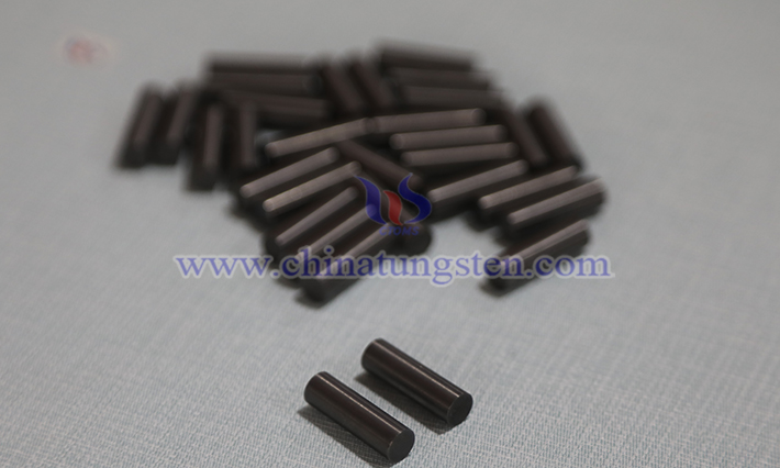 Images of cemented carbide rods manufactured by CTIA GROUP